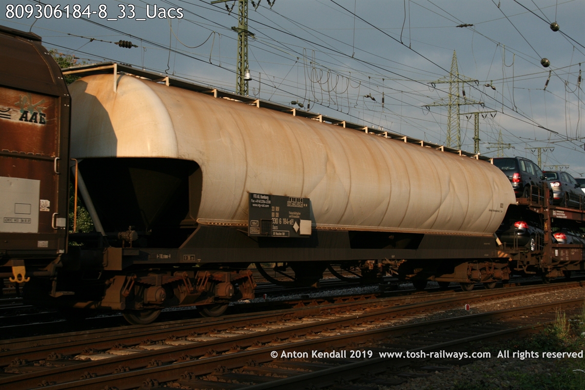 809306184-8_33_Uacs.jpg